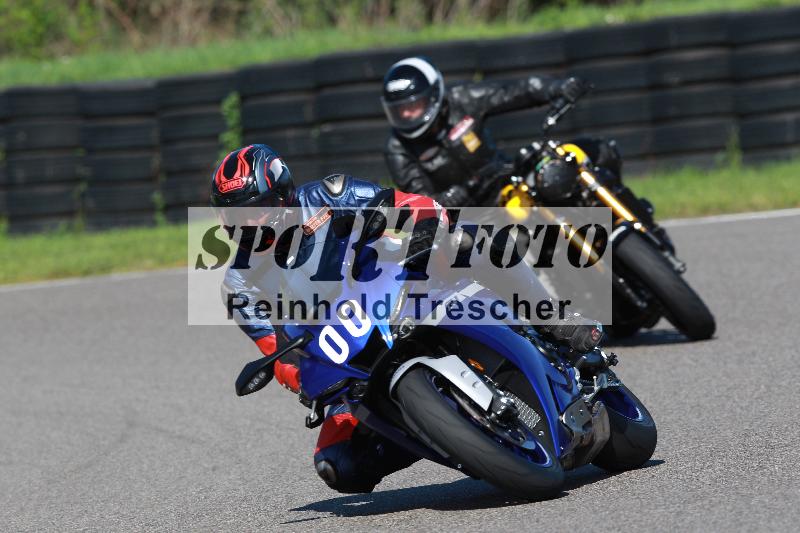 /Archiv-2022/64 19.09.2022.09 Plüss Moto Sport Yamaha Fun Day ADR/Einsteiger/00